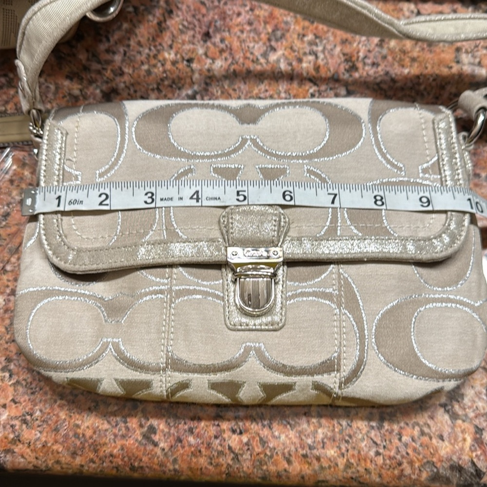 Vintage Coach - Picture 6 of 6
